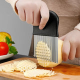 Couteau à Frites Ondulé en Inox – Trancheur Gaufré pour Légumes & Pommes de Terre